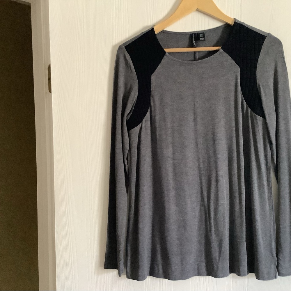 Cynthia Rowley Gray and Black Blouse